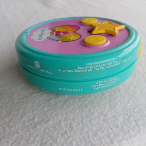 Jada Toys R/C Care Bears Cloud Car Controller - Picture 5 of 5